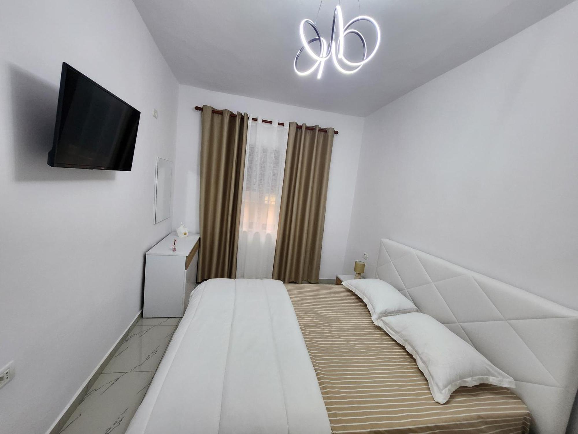 Nevi Apartment Тирана Екстер'єр фото